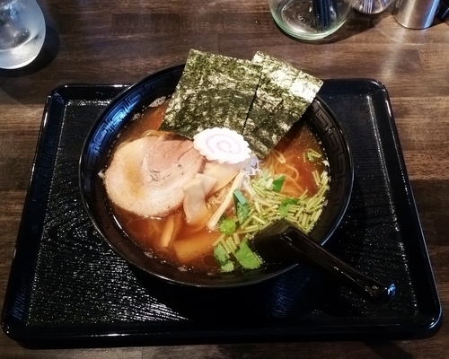 「正油らーめん汐　大」@麺屋 きらの写真