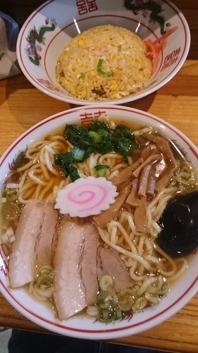 「中華そば 700円   半チャーハン 350円」@old school 中華そば Miya Dera Soulの写真
