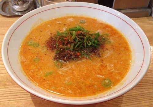 「極選 担々そば＋ひとくちご飯(850円＋100円)」@地球の中華そばの写真