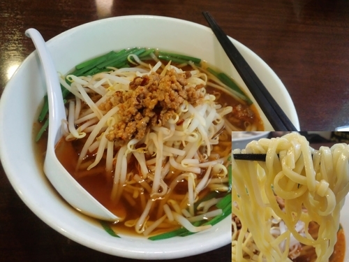 「台湾ラーメン550円」@華満楼の写真