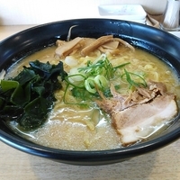 醤油とんこつらーめん 大盛り