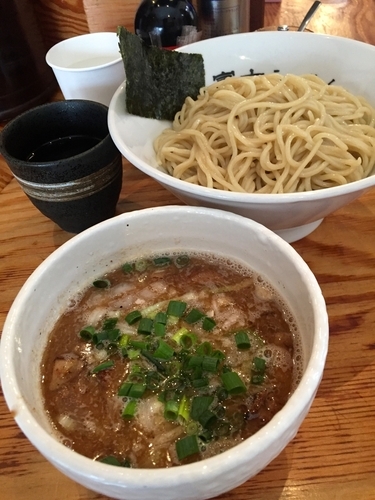 「日本酒（一の蔵無鑑査本醸）＋つけ麺」@富士らーめんの写真