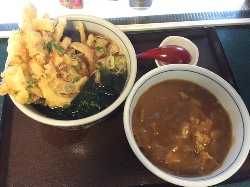 「カレーセット＋かき揚げ」@明神そばの写真