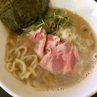 魚介しょうゆラーメン(800円)