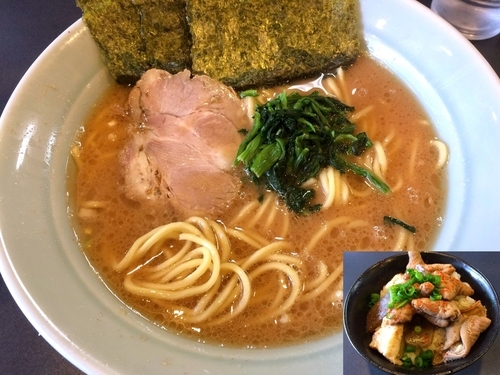 「らーめん中盛（760円）＋小もつまんま（290円）」@匠家 ひたちなか店の写真