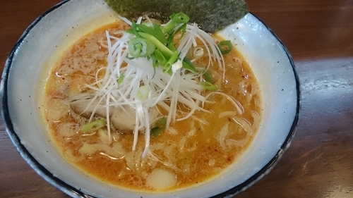 「ピリ辛みそらーめん」@らーめん ひとふんばりの写真