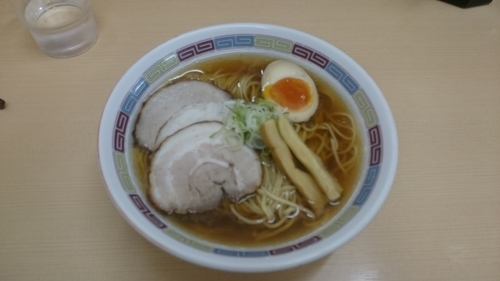 「煮干しらーめん」@煮干鰮らーめん 圓の写真