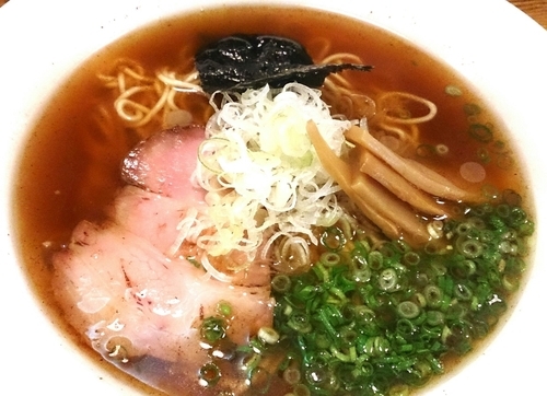 「醤油ラーメン」@青山清湯そば 青ノ樹の写真