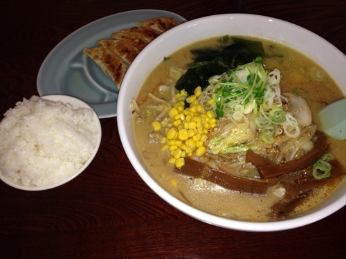 「ピリカラーメン」@ピリカ 新田店の写真