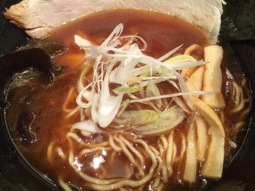 「龍の雫」@らーめん 鷹の爪 新千歳空港店の写真