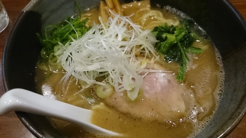 「鐙らぁめん」@麺や 鐙 本店の写真