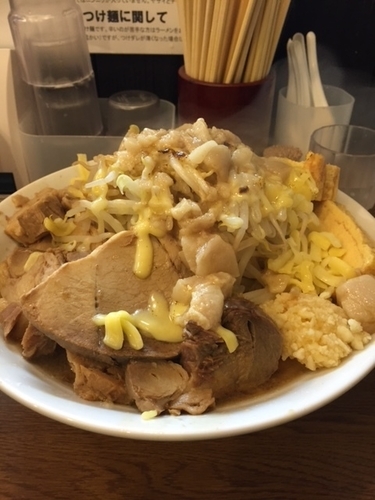 「小ラーメン750円　「ニンニク」「アブラ」「野菜チョイ増」」@眞久中の写真