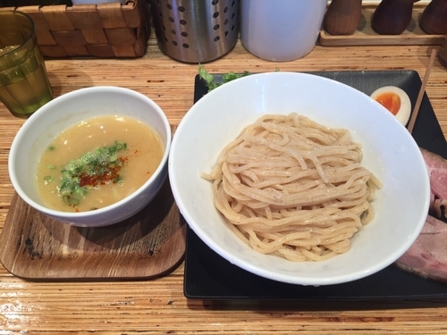 「プレミアム鶏つけそば」@NOODLE STOCK 鶴おかの写真