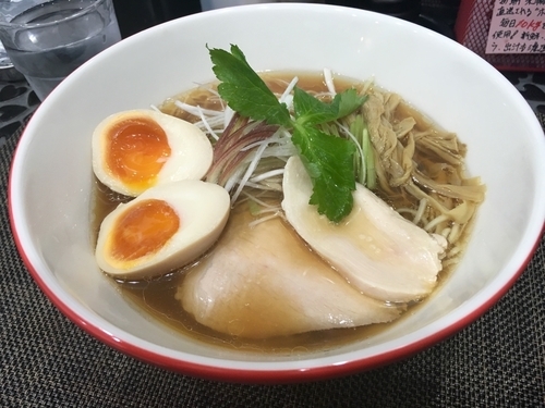 「赤青醤油らぁめん ¥880」@赤青(MURASAKI)の写真