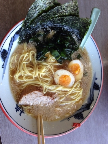 「ラーメン脂多め+煮卵」@ラーメンショップ 122号騎西店の写真