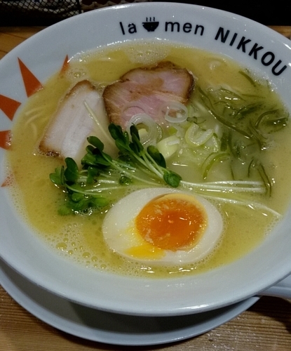 「鶏白湯塩」@ラーメン にっこうの写真