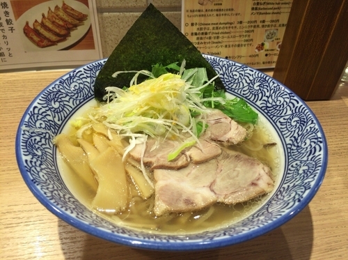 「塩ラーメン」@ラーメン西本の写真
