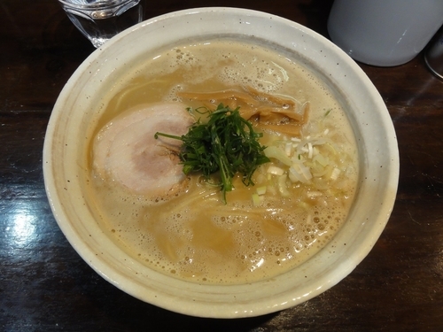 「鶏麺しょうゆ」@らーめん 桐麺 本店の写真
