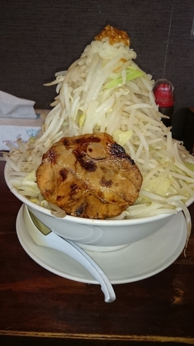 「醤油ラーメン野菜」@喝力屋の写真