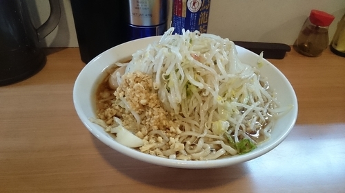 「大・ショウガ・味玉(ヤサイアブラカラメ)￥９５０」@豚星。の写真