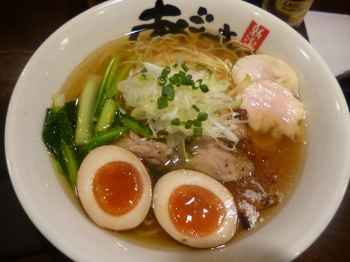 「旨塩鶏麺+味付けたまご」@麺屋 あごすけの写真
