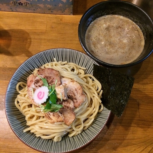 「濃厚つけ麺（大盛）　￥８００」@馳走麺 狸穴の写真