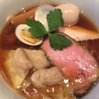 特製醤油らーめん