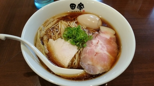 「醤油コーチン(750円)+味玉(100円)」@中華そば田家 ふくふくの写真