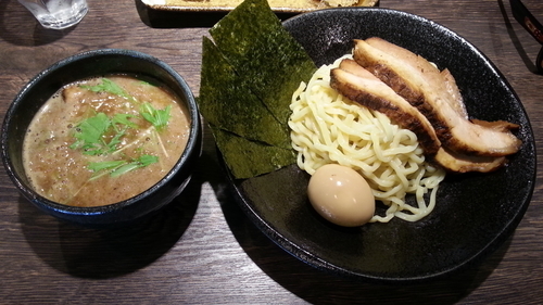 「全部のせ濃厚つけ麺」@中華そば 雀の写真