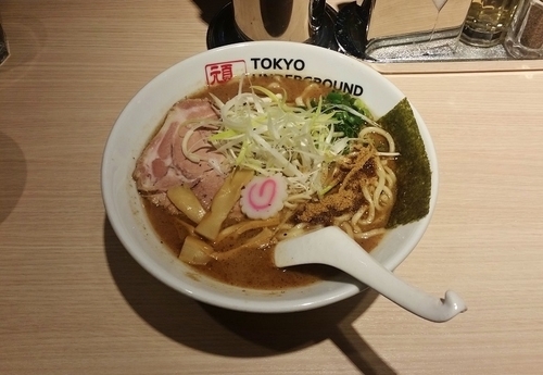 「ラーメン」@TOKYO UNDER GROUND RAMEN 頑者の写真