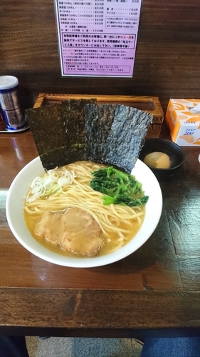 「濃厚醤油ラーメン (大盛)」@麺屋 なか丸の写真