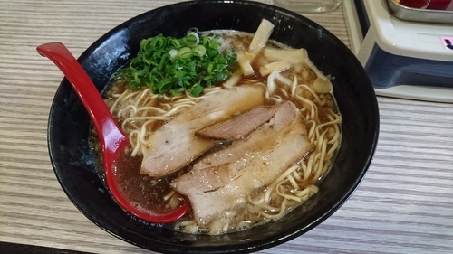 「ラーメン 大」@俺のらーめんの写真