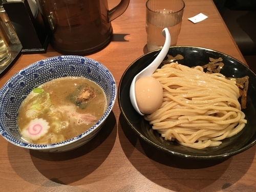 「味玉つけ麺 ¥930」@六厘舎の写真