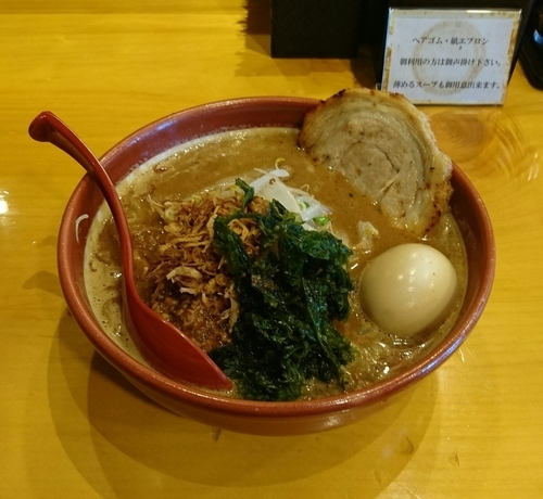 「伊勢味噌らーめん + 炙りチャー + 煮玉子」@麺場田所商店 春日部店の写真