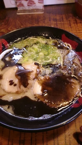 「こってり黒ラーメン 700円」@ラーメン TAIZOの写真