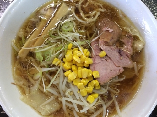 「ワンタンメン 700円（もやし+50円）」@手打 焔の写真