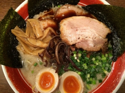 「新味全部入り 1000円」@ラーメン 麺や亮の写真