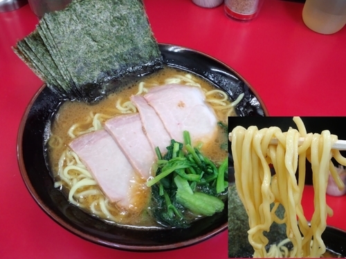 「チャーシュー麺中盛・固め・油多め950円」@田上家の写真