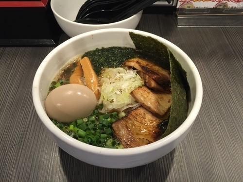 「あらしMAX塩ラーメン 1000円」@まぜそば  あらし 一宮店の写真