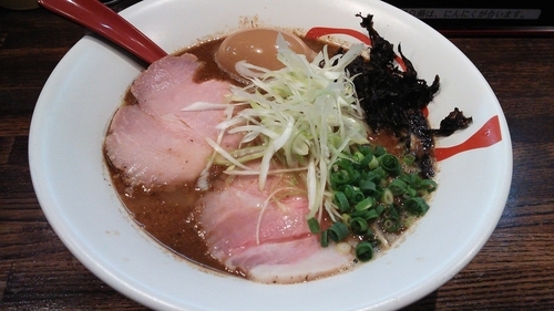 「[月曜限定] 特製煮干白湯らーめん」@らーめん詩の写真