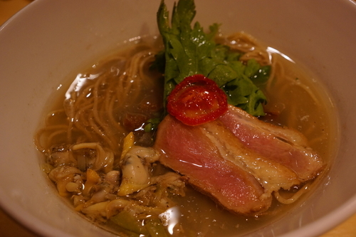 「鴨と浅蜊の塩そば（限定）」@饗 くろ㐂の写真