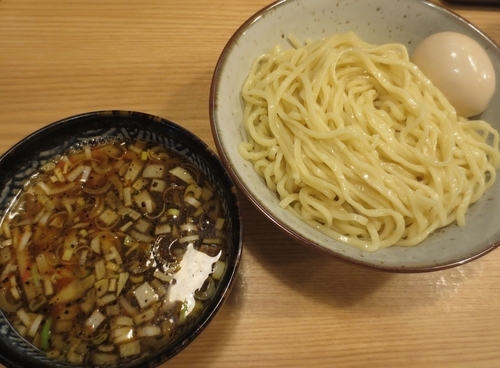 「つけそば（中）＋クーポン味玉　800円」@煮干そば 流。の写真