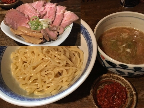 「辛つけ￥850, チャー皿￥400 ＆ 生エビス」@燦燦斗の写真