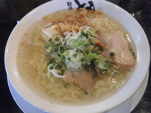 「塩ラーメン700円」@麺伝 ともの写真