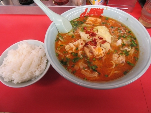 「限定　極美味もつ味噌ラーメン半ライスセット（９７０円）」@ラーメン山岡家 阿見店の写真