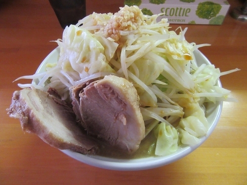 「野菜豚そば　正油（７５０円）」@中華そば 秀の写真