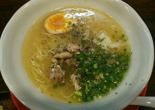 「鳥ラーメン　ガジーナ（南米ペルー風ラーメン）　700円」@麺屋 門世の写真