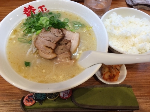 「賛平らーめん＋ライス」@らーめん 賛平の写真