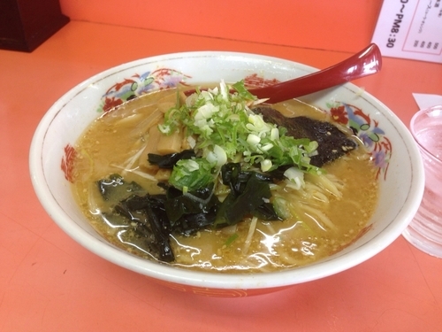 「ねぎミソラーメン（大盛り）700円＋100円」@ちゃんぽん亭 岡田店の写真