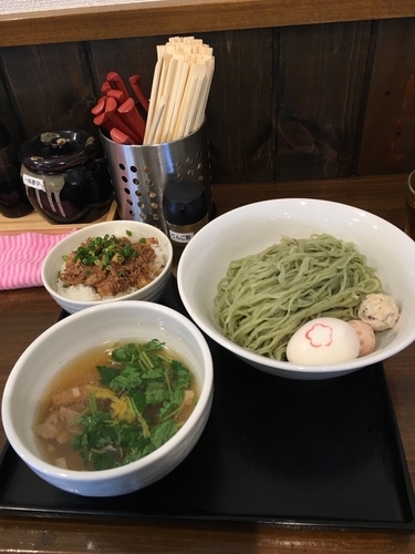 「淡麗塩つけ麺（３００ｇ）味玉トッピング＋チャーシュー丼」@麺処 はいからの写真